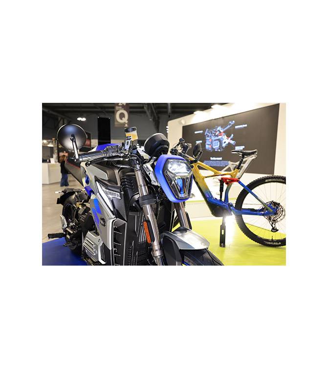 Ovaobike MCR-S Elektro-Motorrad Weiß Ovaobike MCR-S Elektro-Motorrad Weiß